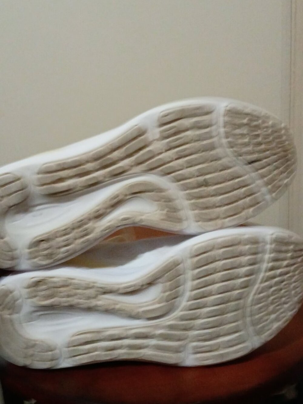 Lululemon Shoes Womens Size 8.5 White Beyondfeel Run Running Athletic Sneakers - Picture 16 of 16
